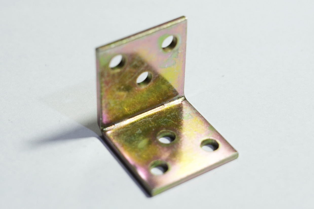 escuadra refuerzo  30 x 30 x30 mm zinc