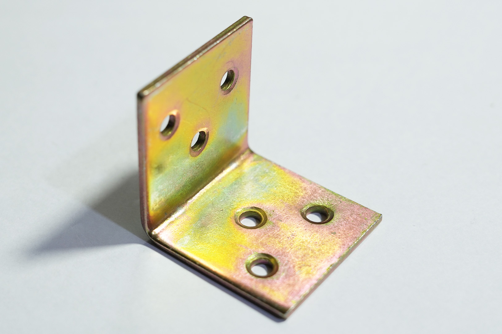 escuadra refuerzo  40 x 40 x40 mm zinc